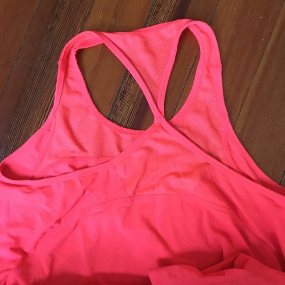 WORKOUT SHIRT - Picture 3 of 3